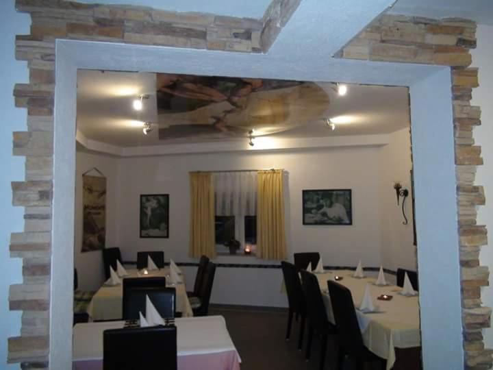 Hotel Fino Da Mario Ebersbach an der Fils Zewnętrze zdjęcie
